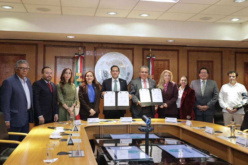 Cámara de Diputados acerca servicios notariales a la ciudadanía